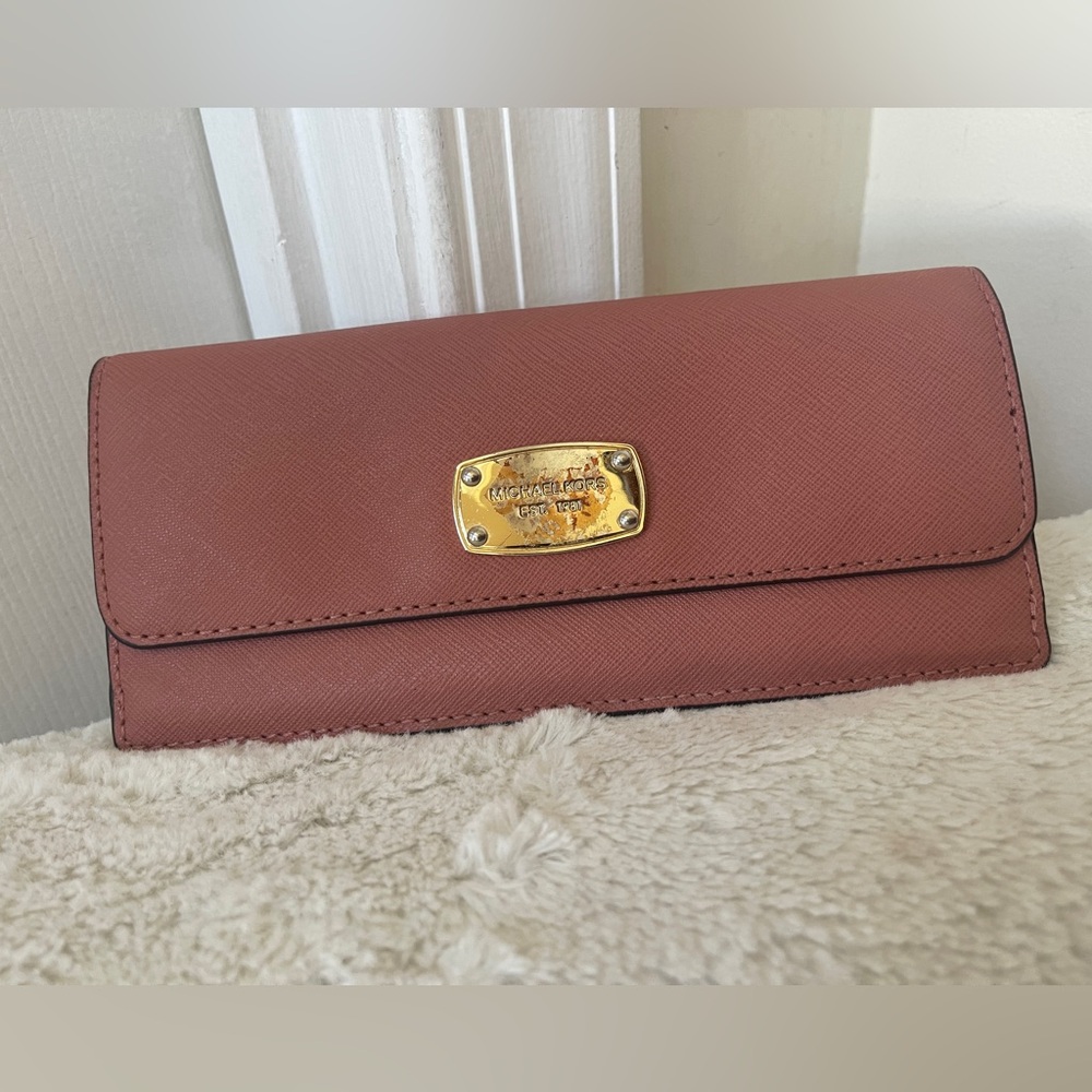 Michael Kors Wallet GUC